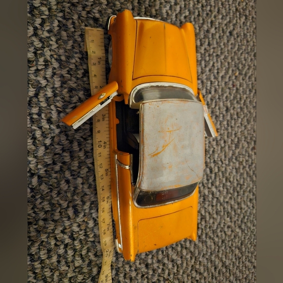 Orange & Silver Cars - Picture 7 of 11